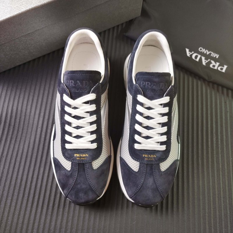 PRADA 프라다 그레이 네이비 운동화 001-227543