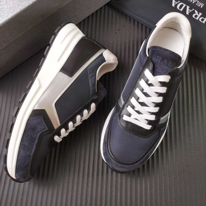 PRADA 란포 소재 운동화 001-227548