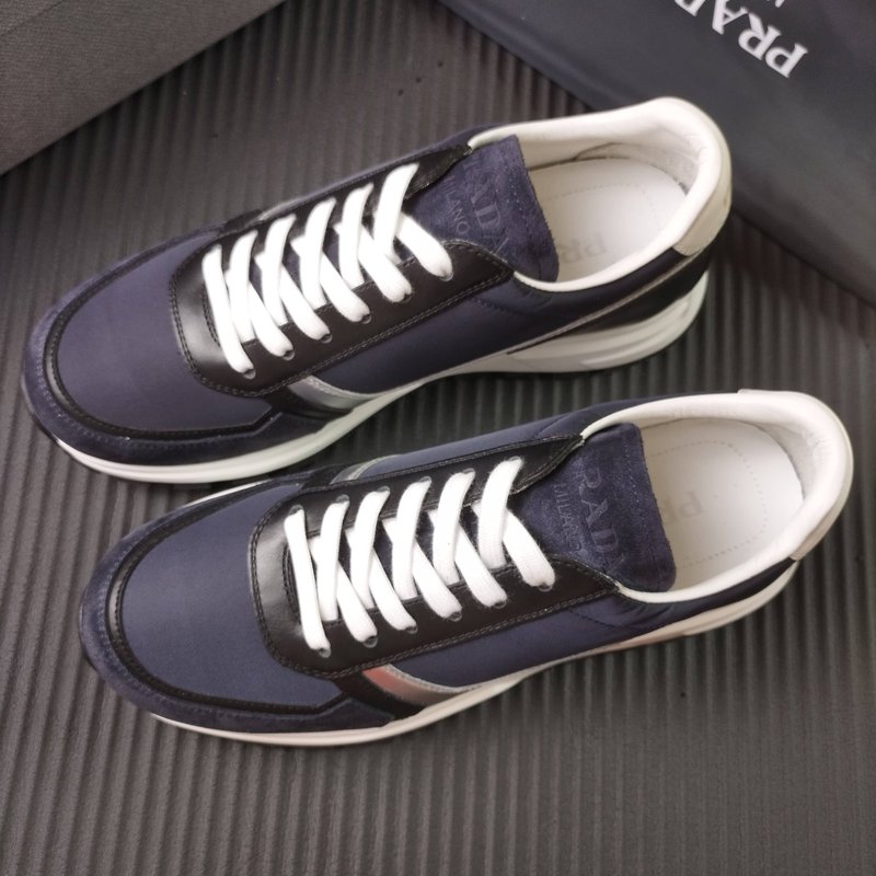 PRADA 란포 소재 운동화 001-227548