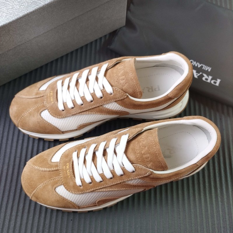PRADA 프라다 빈티지 캐주얼 운동화 001-227550
