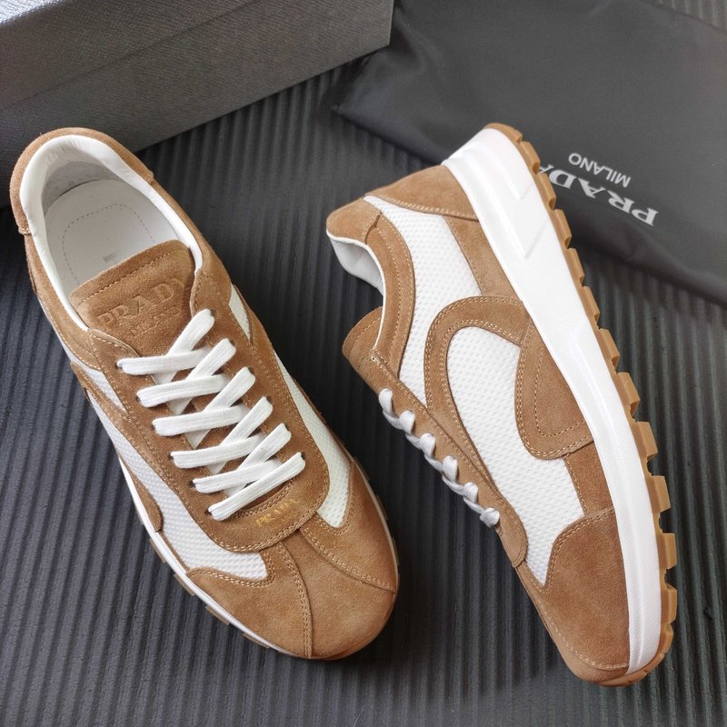 PRADA 프라다 빈티지 캐주얼 운동화 001-227550
