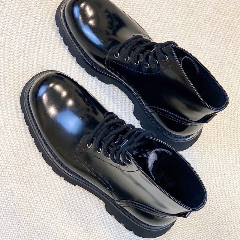 PRADA 오리지널 클래식 라운드 토 남성부츠 001-227554