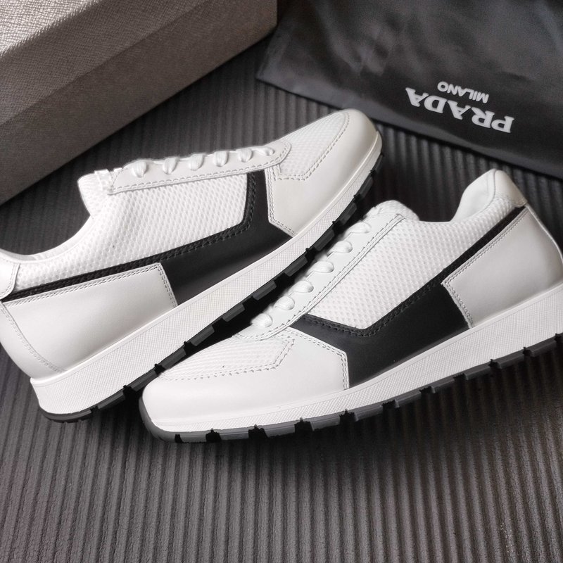 PRADA 프라다 화이트 메쉬 운동화 001-227562