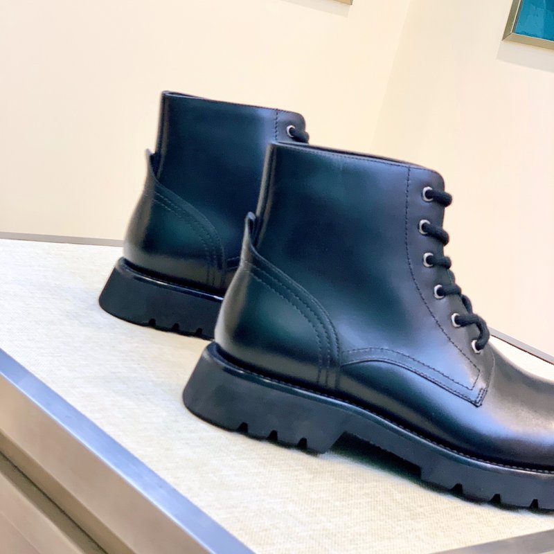 PRADA 클래식 라운드 토 남성 가죽 부츠 001-227567