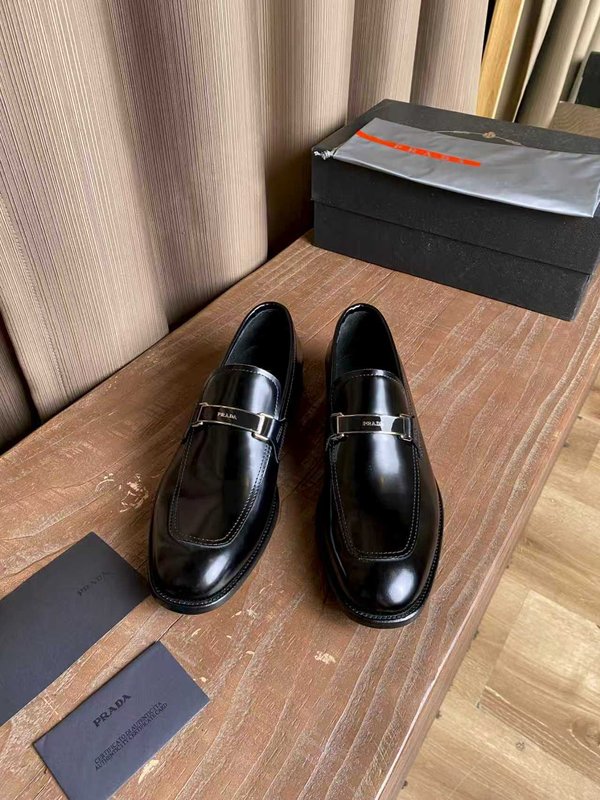 PRADA 남성 수입 송아지 가죽 구두 001-227568