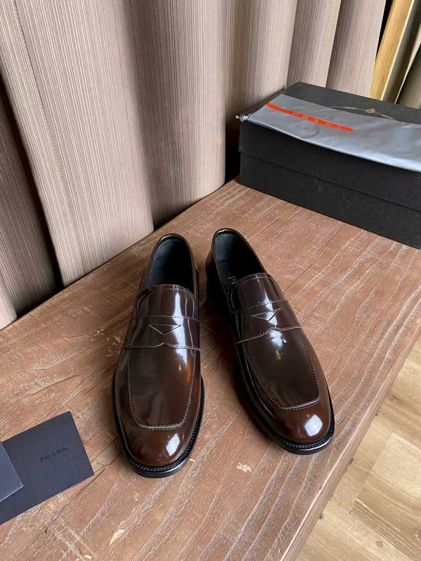 PRADA 남성 하이엔드 가죽오리진얼 복각 001-227573