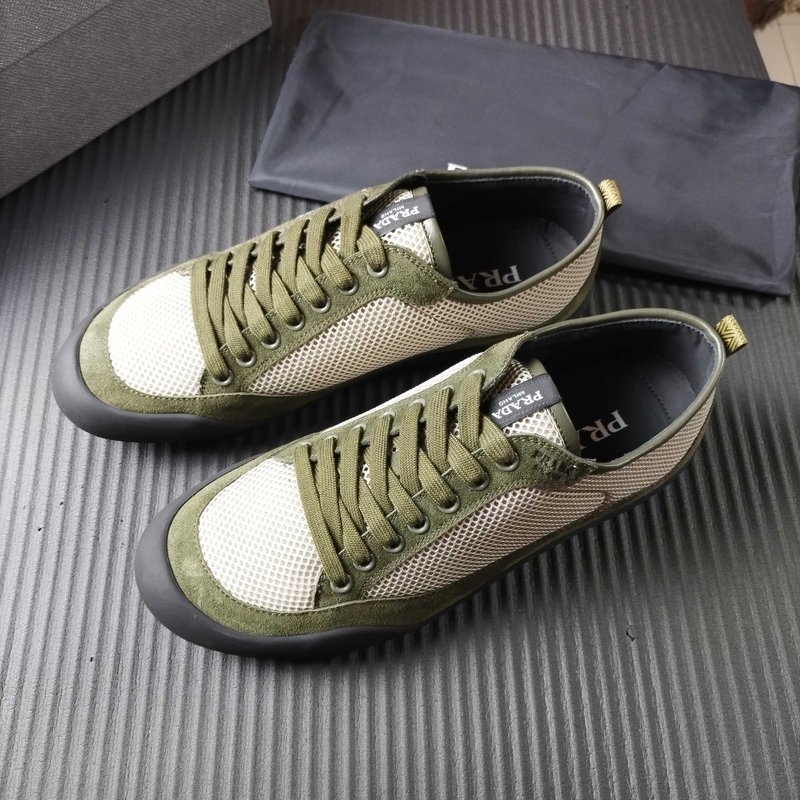 PRADA 프라다 그린 로우톱 스니커즈 001-227636