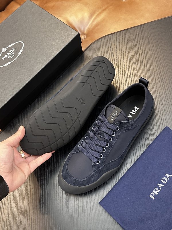 Prada 프라다 남성 나일론 운동화 001-227640