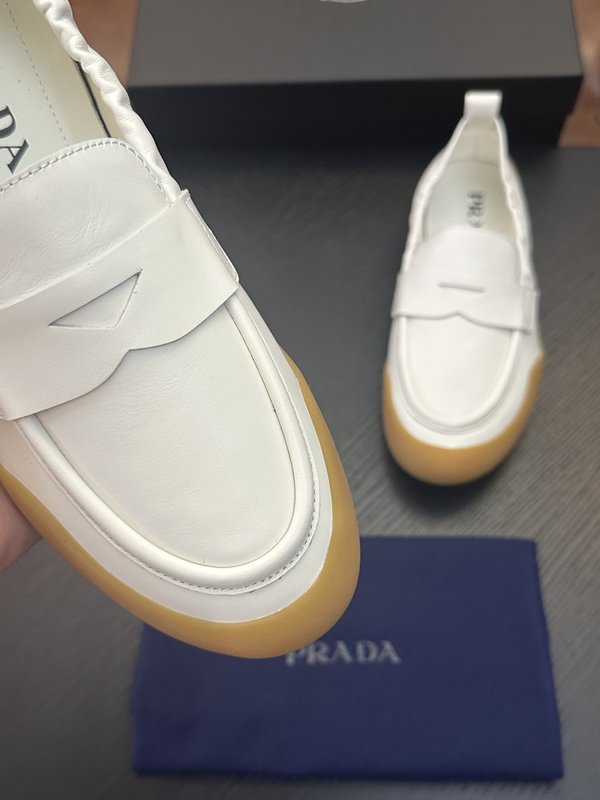 Prada 프라다 남성 나일론 운동화 001-227670