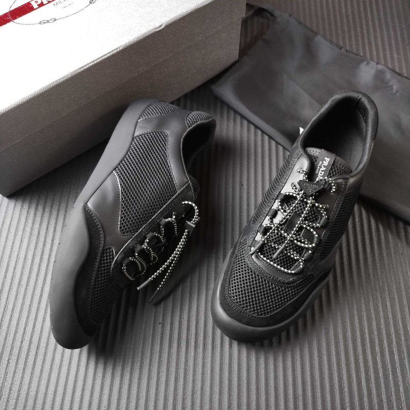 PRADA 프라다 클래식 캐주얼 운동화 001-227674