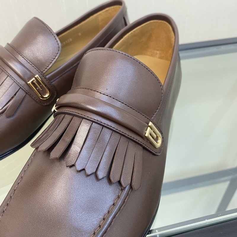 GUCCI 고품질 가죽 태슬 로퍼 슈즈 001-227767