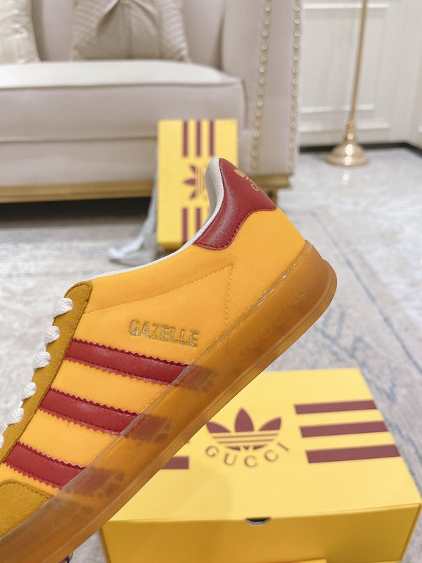 아디다스 x 구찌 Gazelle 운동화 001-227780