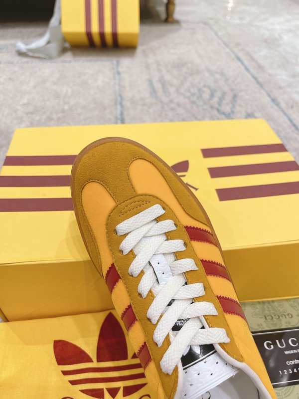 아디다스 x 구찌 Gazelle 운동화 001-227780