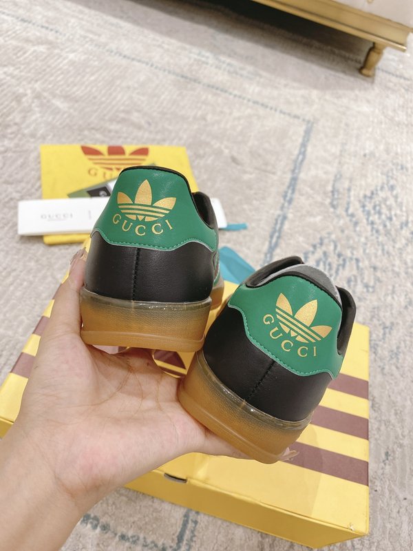 아디다스 x 구찌 Gazelle 커플 운동화 001-227781