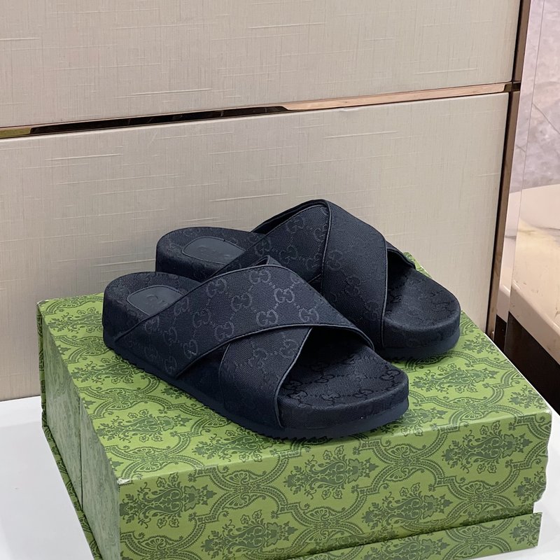 GUCCI 정품 신규 두꺼운 바닥 슬리퍼 001-227812