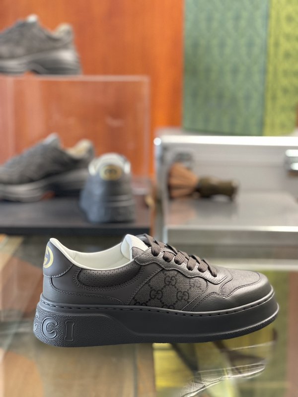 GUCCI 볼카노 그레이 쿠키슈즈 유니섹스 001-227818