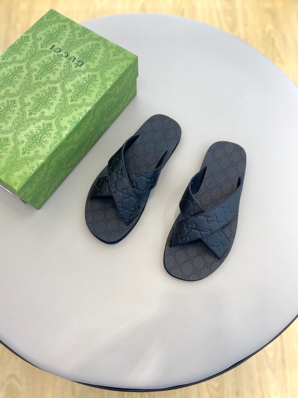 GUCCI 구찌 폼 샌들 001-227822