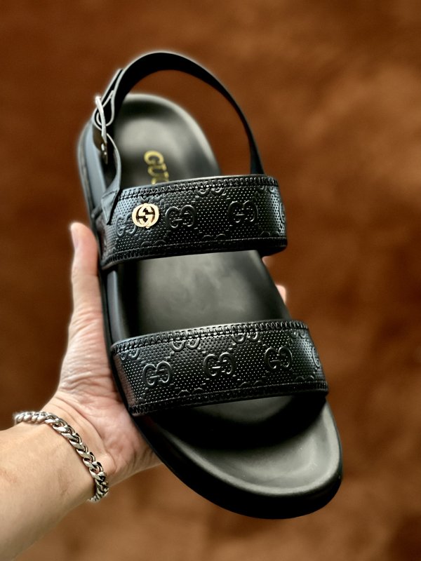 Gucci 구치 남성용 두꺼운 바닥 가죽 샌들 슬리퍼 001-227832
