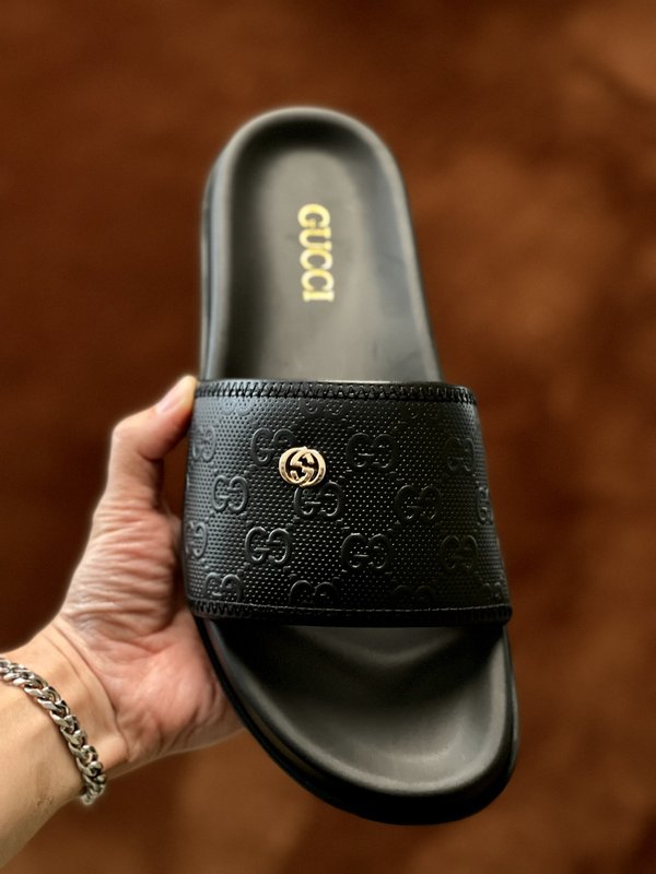 Gucci 구치 남성용 두꺼운 바닥 가죽 샌들 슬리퍼 001-227832