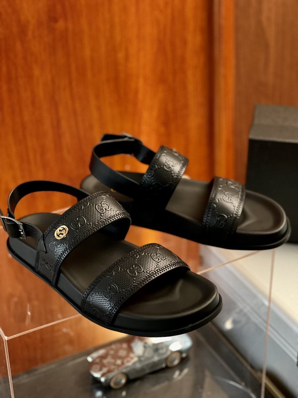 Gucci 구치 남성용 두꺼운 바닥 가죽 샌들 슬리퍼 001-227832