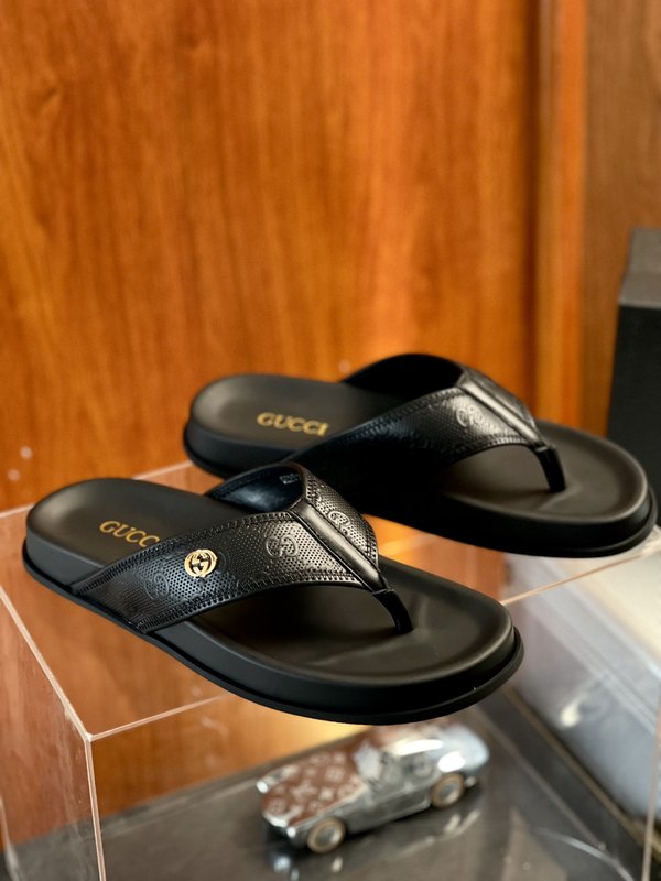 Gucci 구치 남성용 두꺼운 바닥 가죽 샌들 슬리퍼 001-227832