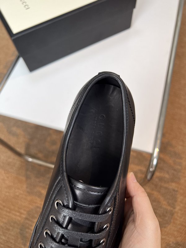 GUCCI 클래식 캐주얼 남성화 001-227833