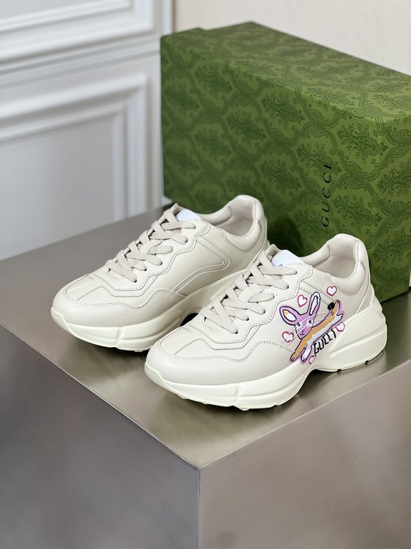 Gucci 토끼년 커플 청키 스니커즈 001-227837