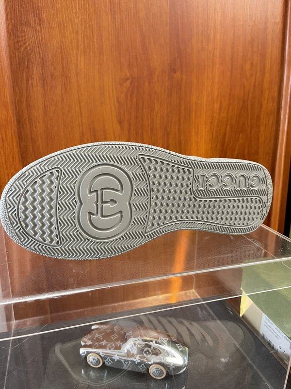 GUCCI 구찌 21 년 신상 남녀공용 운동화 001-227857