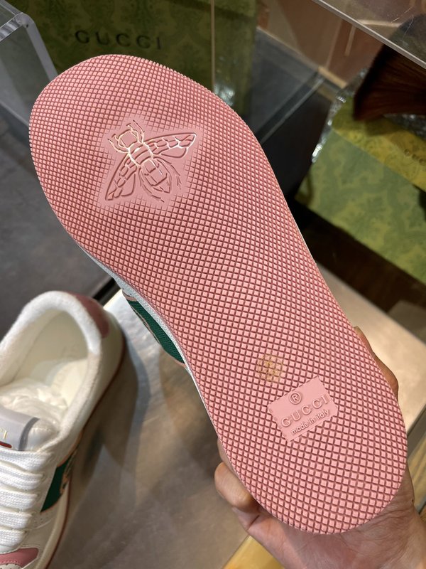 GUCCI 스크리너 레트로 운동화 001-227899
