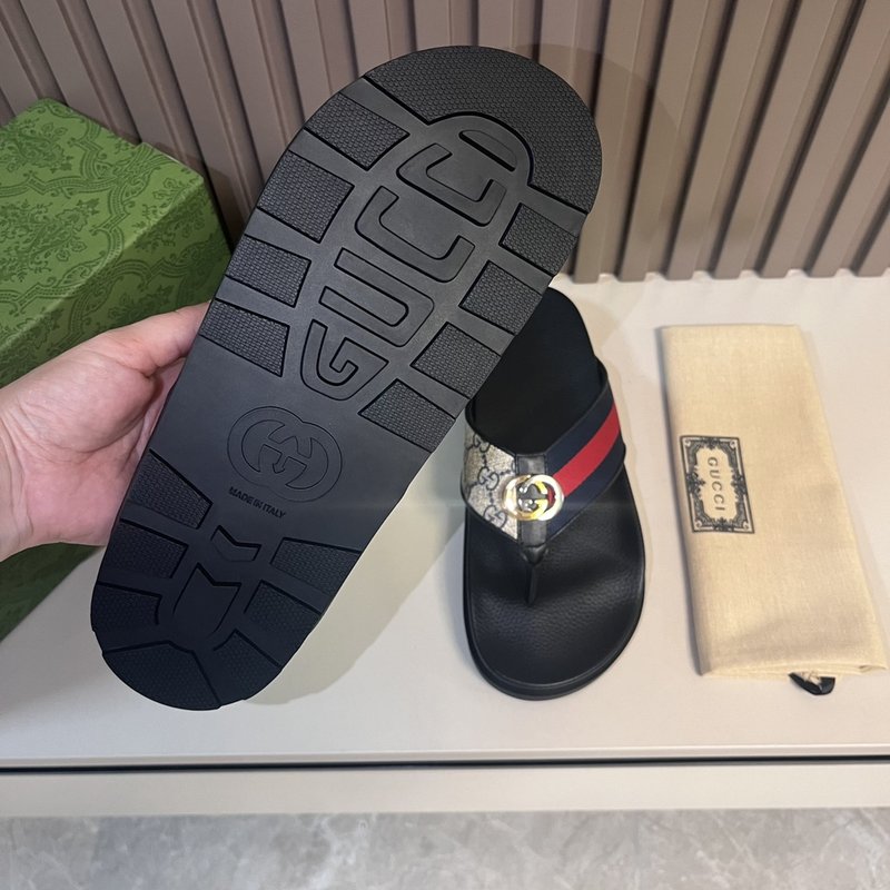 Gucci 남성 여름 PVC 슬리퍼 골드 버클 001-227912