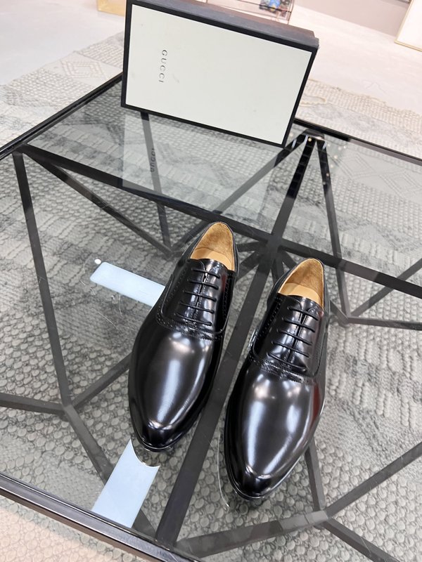 Gucci 구치 남성 가죽 구두 001-227921