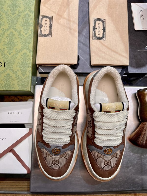 GUCCI Screener 두꺼운 밑창 패디 슈즈 001-227922