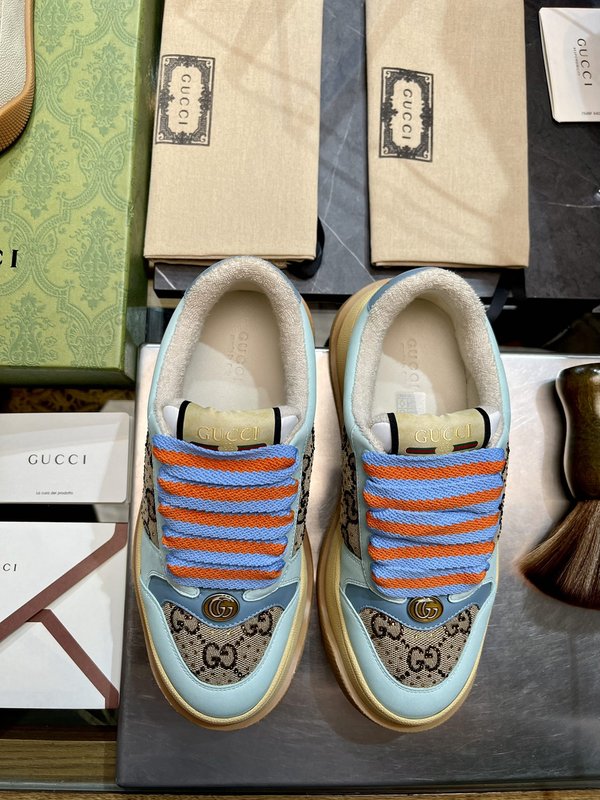 GUCCI Screener 두꺼운 밑창 패디 슈즈 001-227922