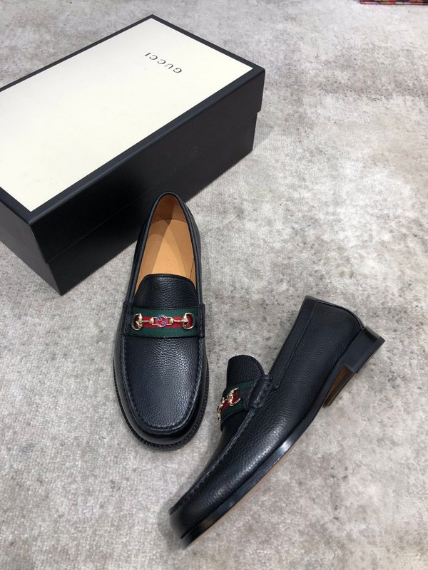 Gucci 신상 소가죽真皮 바닥 로퍼 001-228043