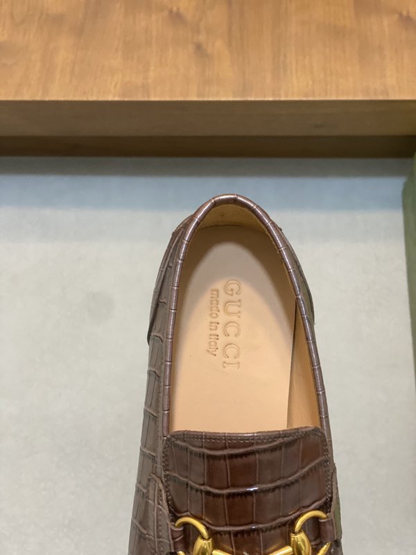 GUCCI 구찌 오리지널 가죽 바닥 로퍼 001-228056