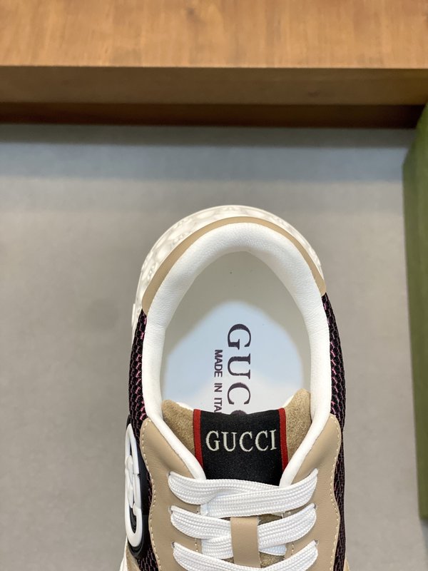Gucci 구치 나파 가죽 자수 운동화 001-228062