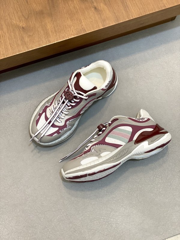 Gucci 구찌 2.0 레트로 커플 운동화 001-228066
