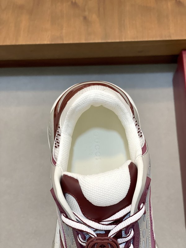 Gucci 구찌 2.0 레트로 커플 운동화 001-228066