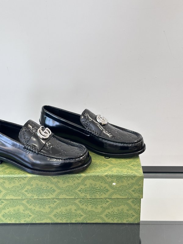 Gucci 남성 수입 가죽 캐주얼 구두 001-228125