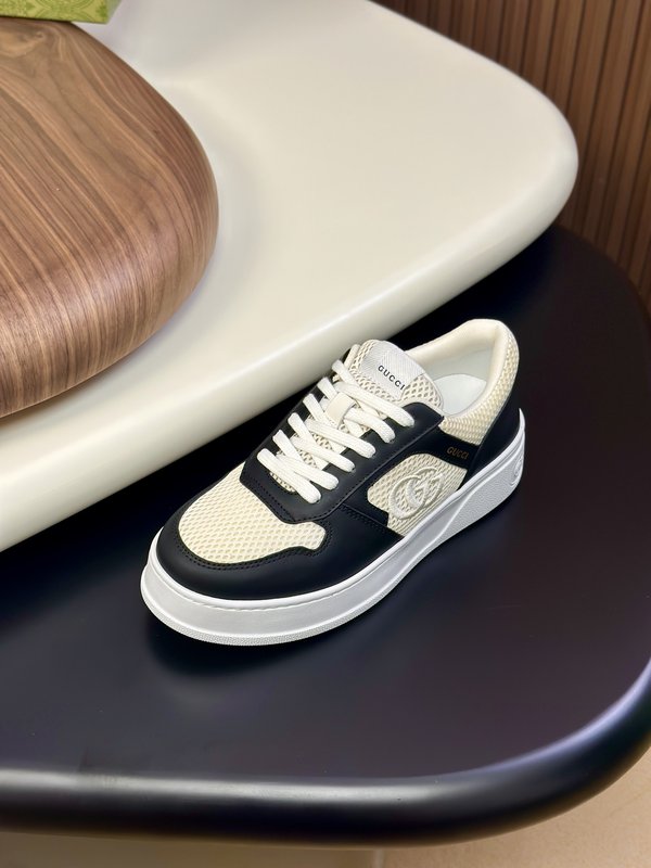 구찌 나파 송아지 가죽 자수 스니커즈 001-228147