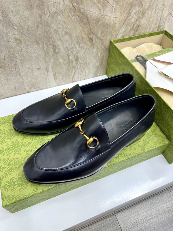 GUCCI 더블 G 스트랩 가죽 로퍼 001-228199