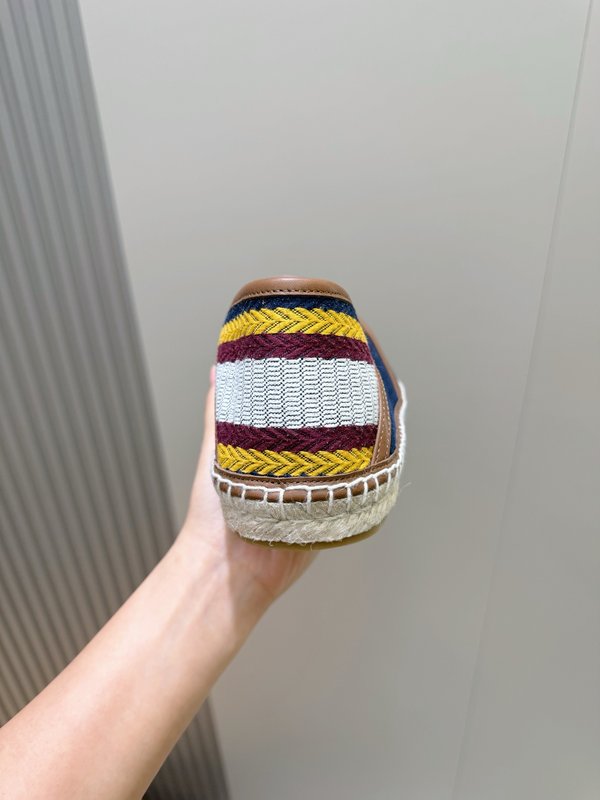 GUCCI 이탈리아 수입 스웨이드 어부신 001-228206