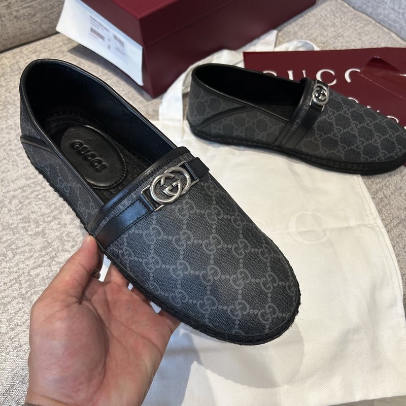 GUCCI 구치 클래식 프린트 로퍼 001-228209