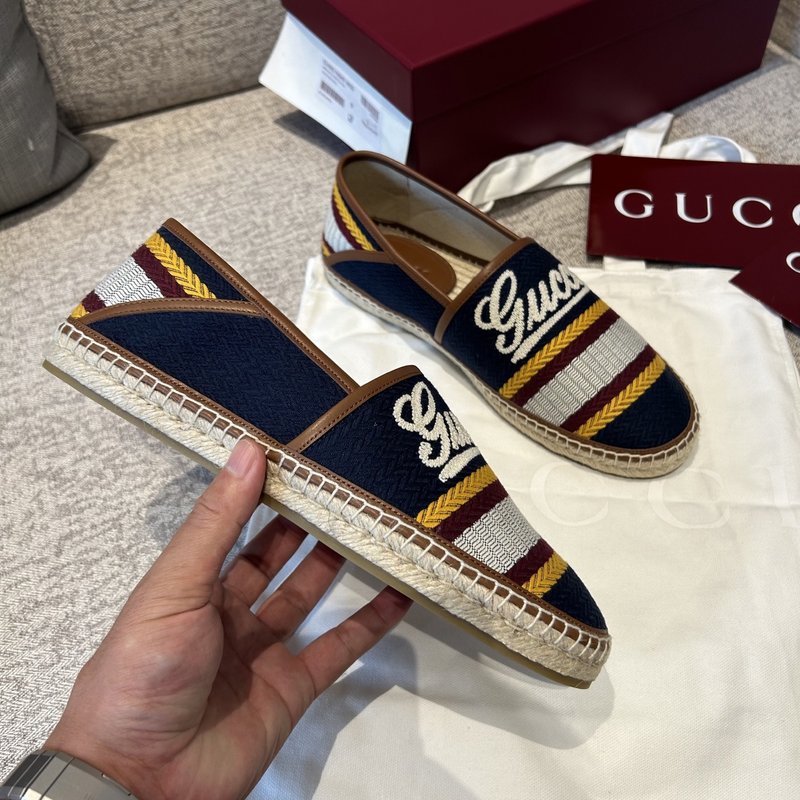 GUCCI 구찌 스트라이프 캐주얼 로퍼 001-228212