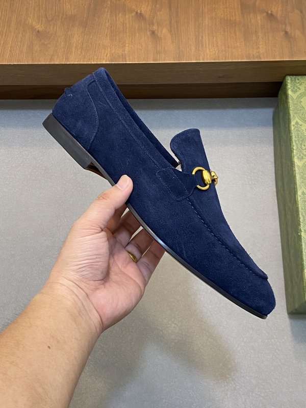GUCCI 구찌 오리지널 소가죽 가죽바닥 로퍼슈즈 001-228237