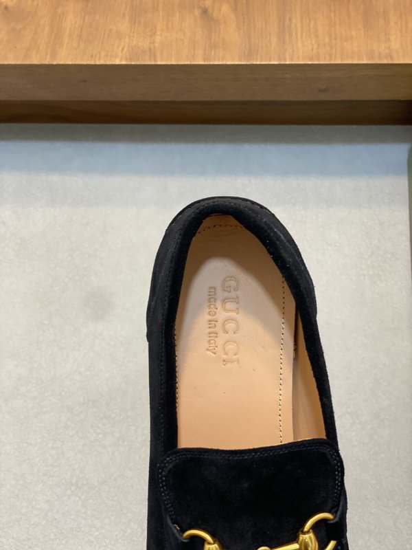 GUCCI 구찌 오리지널 소가죽 가죽바닥 로퍼 001-228241