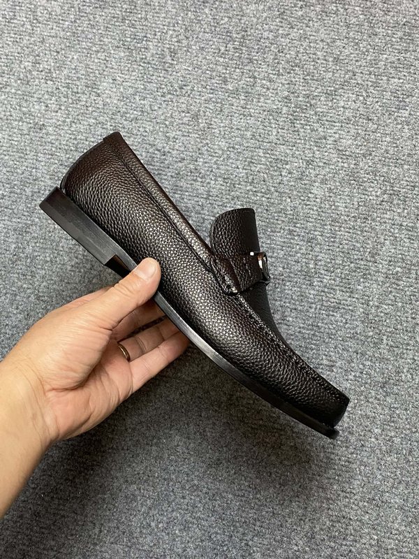 DIOR 디올르 시리즈 진피 바닥 소가죽 구두 001-228340