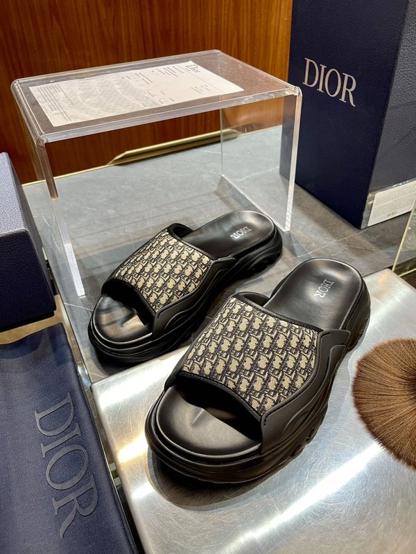 Dior 디올르 오블리크 프린트 소 가죽 슬리퍼 001-228364