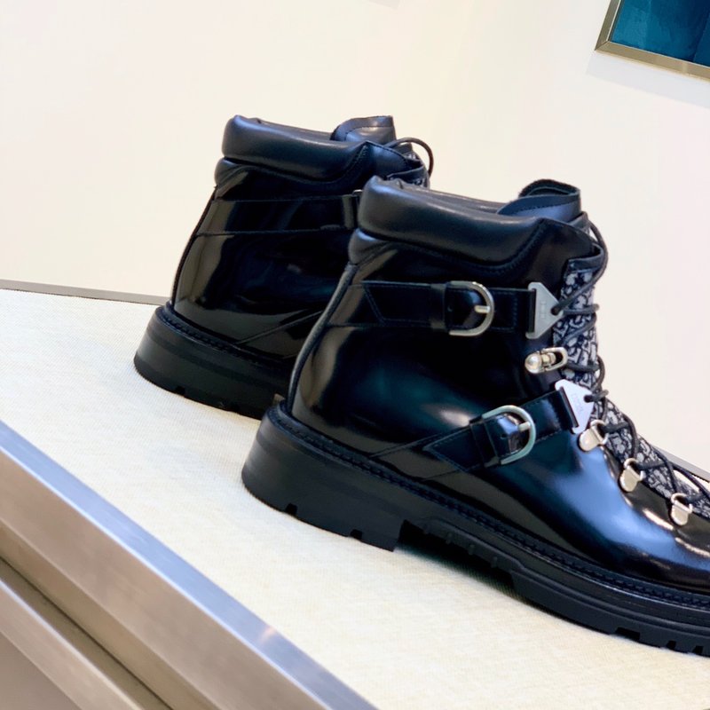 Dior 모노그램 소가죽 남성 부츠 001-228378