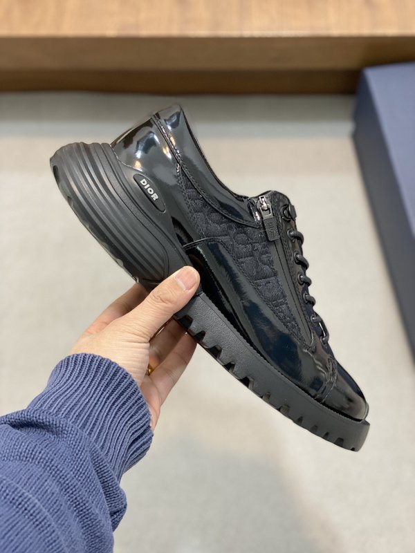 Dior 디올르 이탈리아 소가죽 프린트 캐주얼슈즈 001-228389